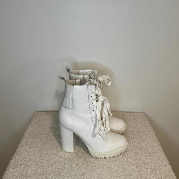 Steve Madden | Latch Lace-Up Boot | White - Picture 3 of 7